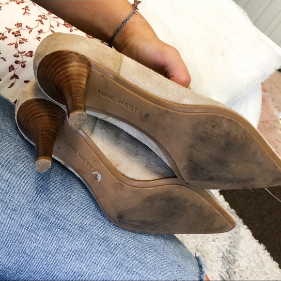 LEATHER SHORT HEEL NINE WEST BOOTIE - Picture 4 of 5